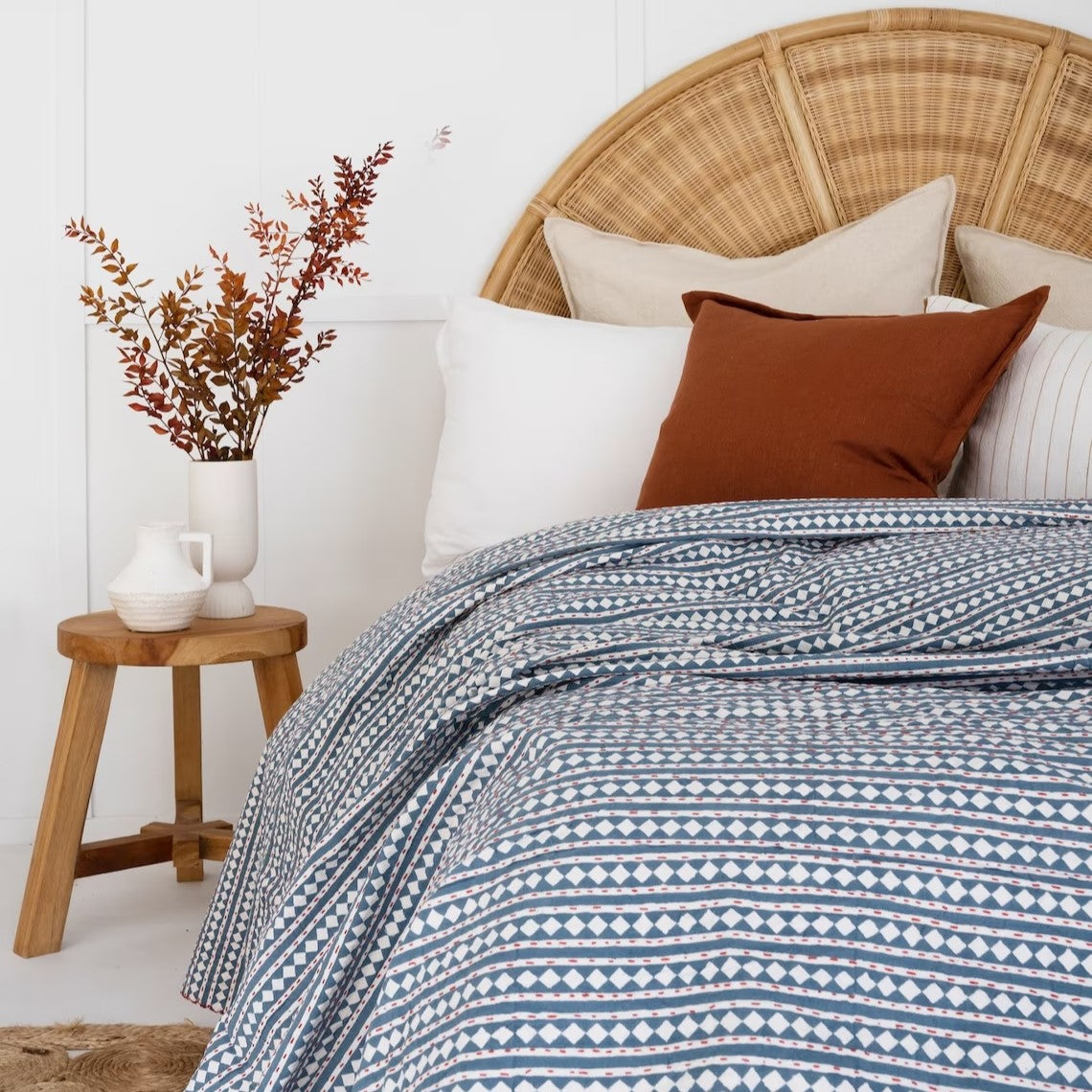 Striped Diamond Pattern Cotton Bedspread