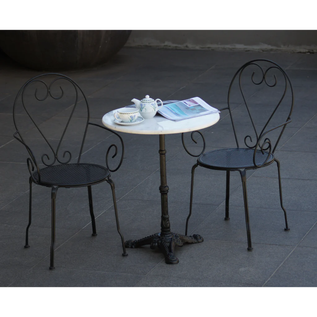 Timeless Oasis Table and Chair - Set of 3