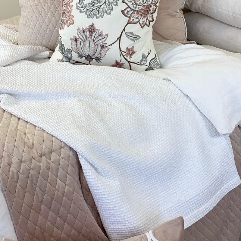 Waffle Pure Cotton 220x260cm Blanket - White