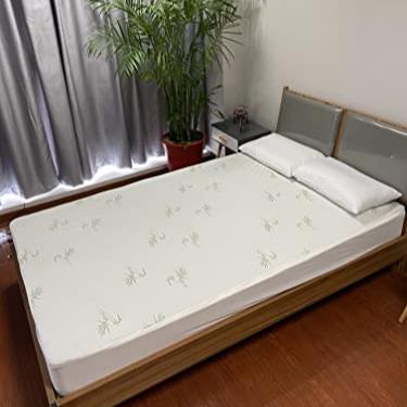 Bamboo Jacquard Mattress Protector - Queen