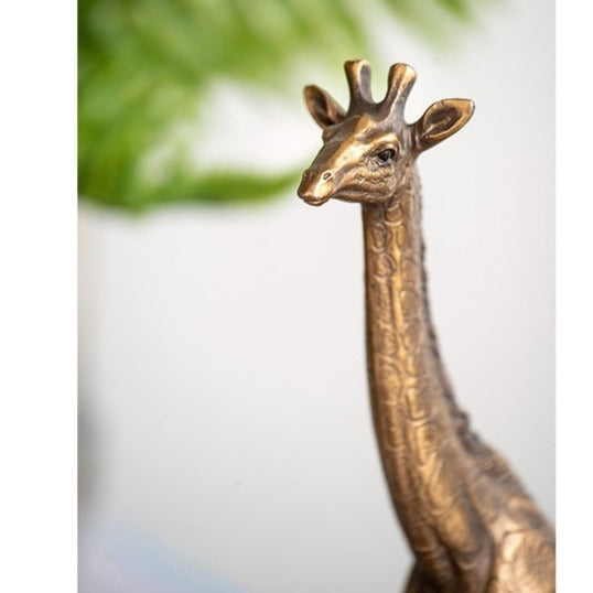 Giraffe Statue
